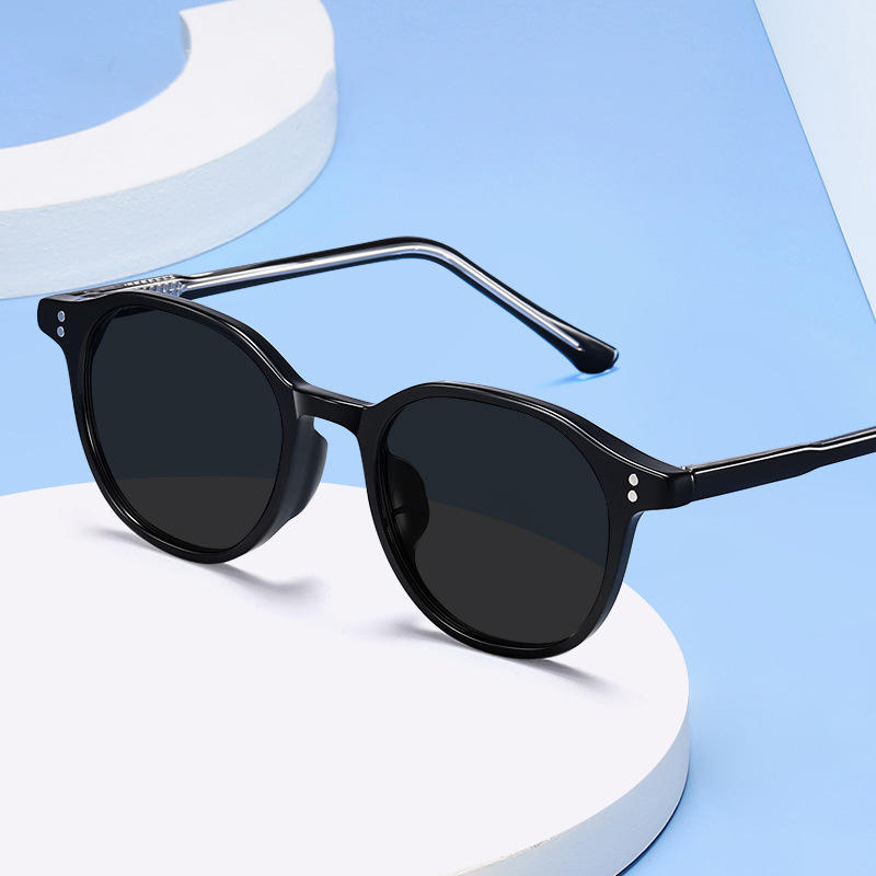 Sunglass
